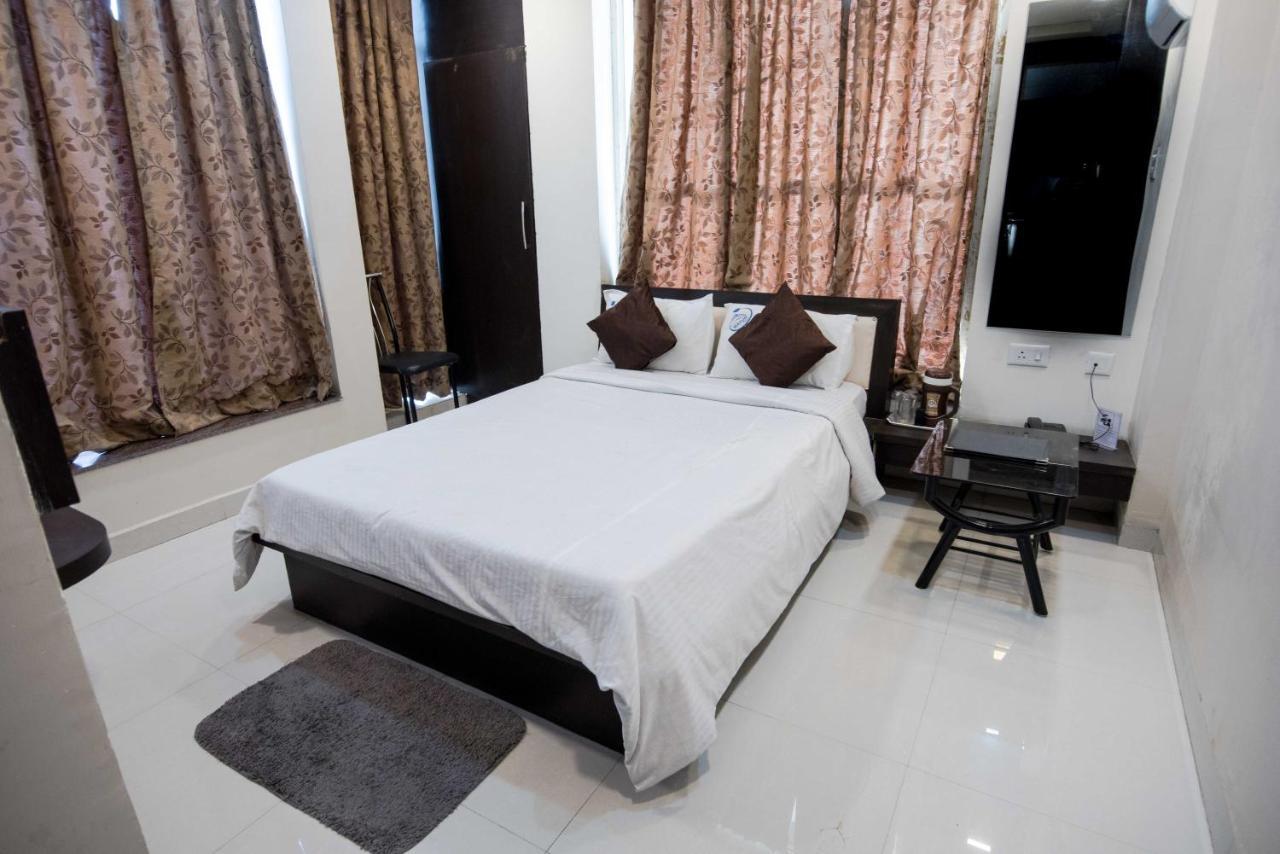 Hotel Mayur Palace Bhopal Dış mekan fotoğraf